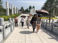 李清陪同绥阳县温泉镇党政辅导来访