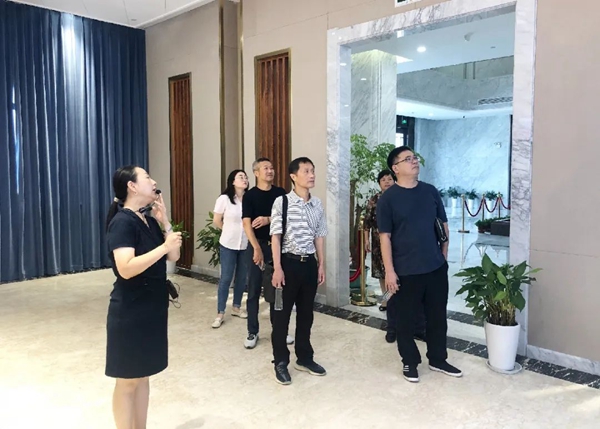 1-22020Q3233T39 抖圈- 为du而生(中国区)官方网站