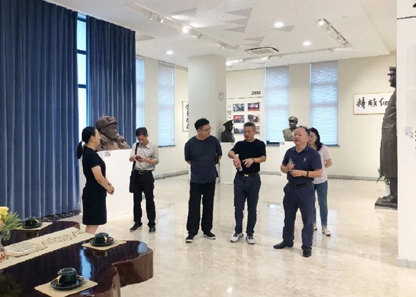 1-22020Q32352300 抖圈- 为du而生(中国区)官方网站