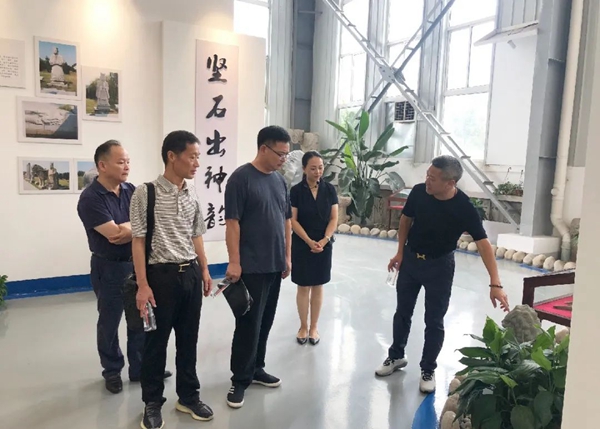 1-22020Q3240B53 抖圈- 为du而生(中国区)官方网站