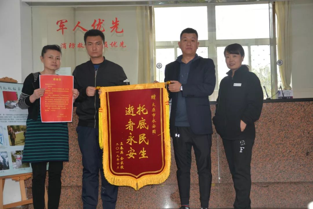 1-22022Q40334113 抖圈- 为du而生(中国区)官方网站