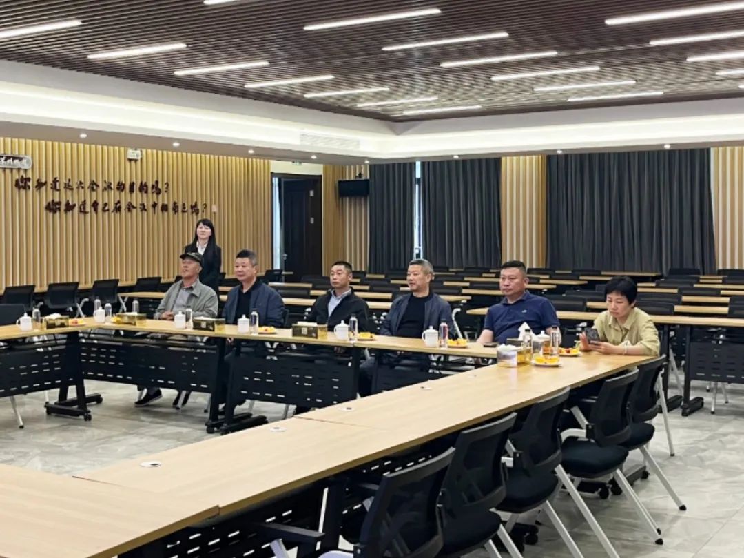 1-22060G10041Q4 抖圈- 为du而生(中国区)官方网站